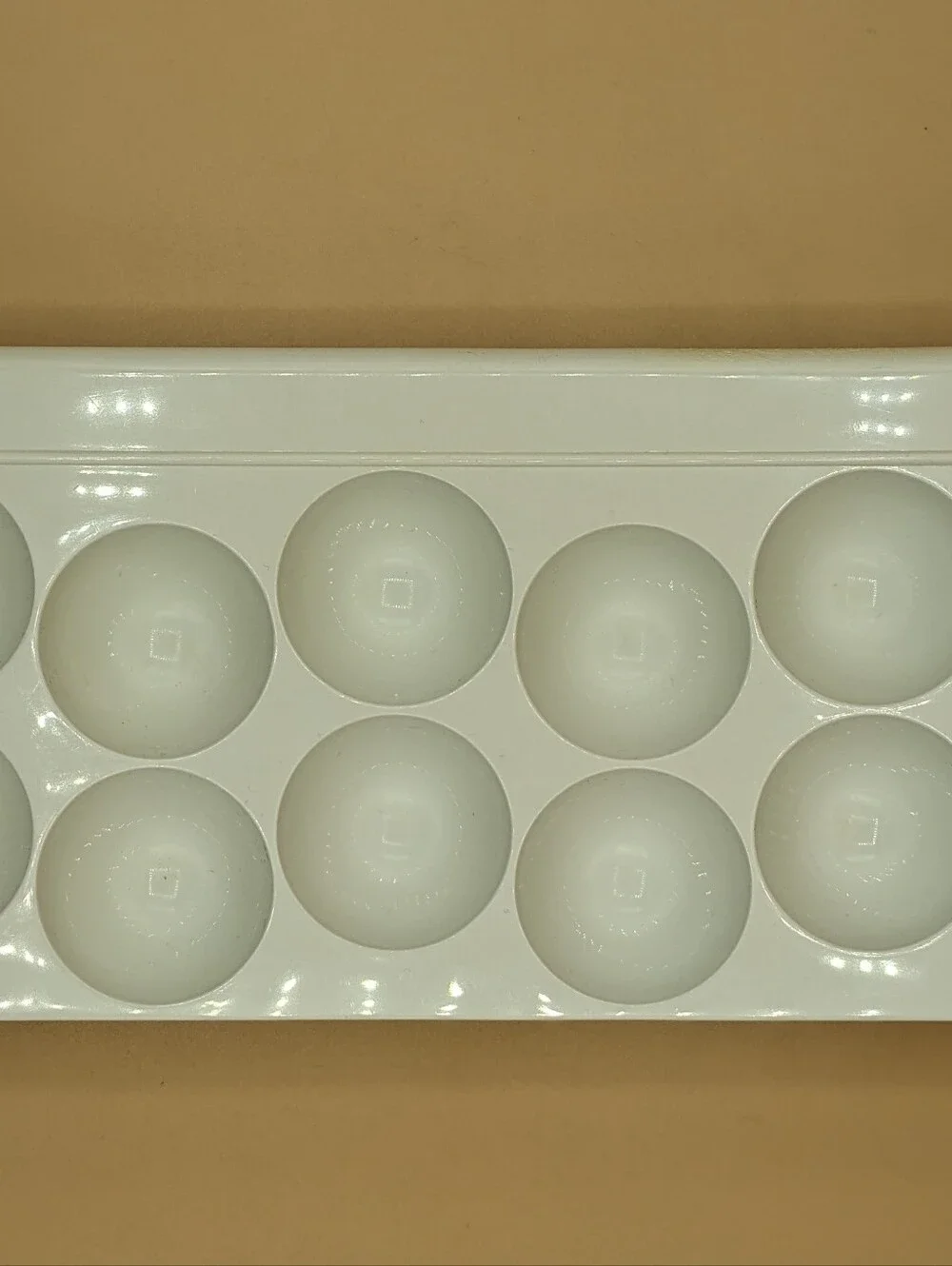 Vintage Refrigerator Egg Storage Tray Bin Holder Container Holds 12 Eggs White